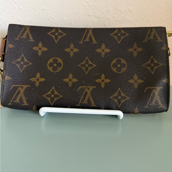 Louis Vuitton Pochette Wallet Monogram Zip Top - Picture 5 of 7